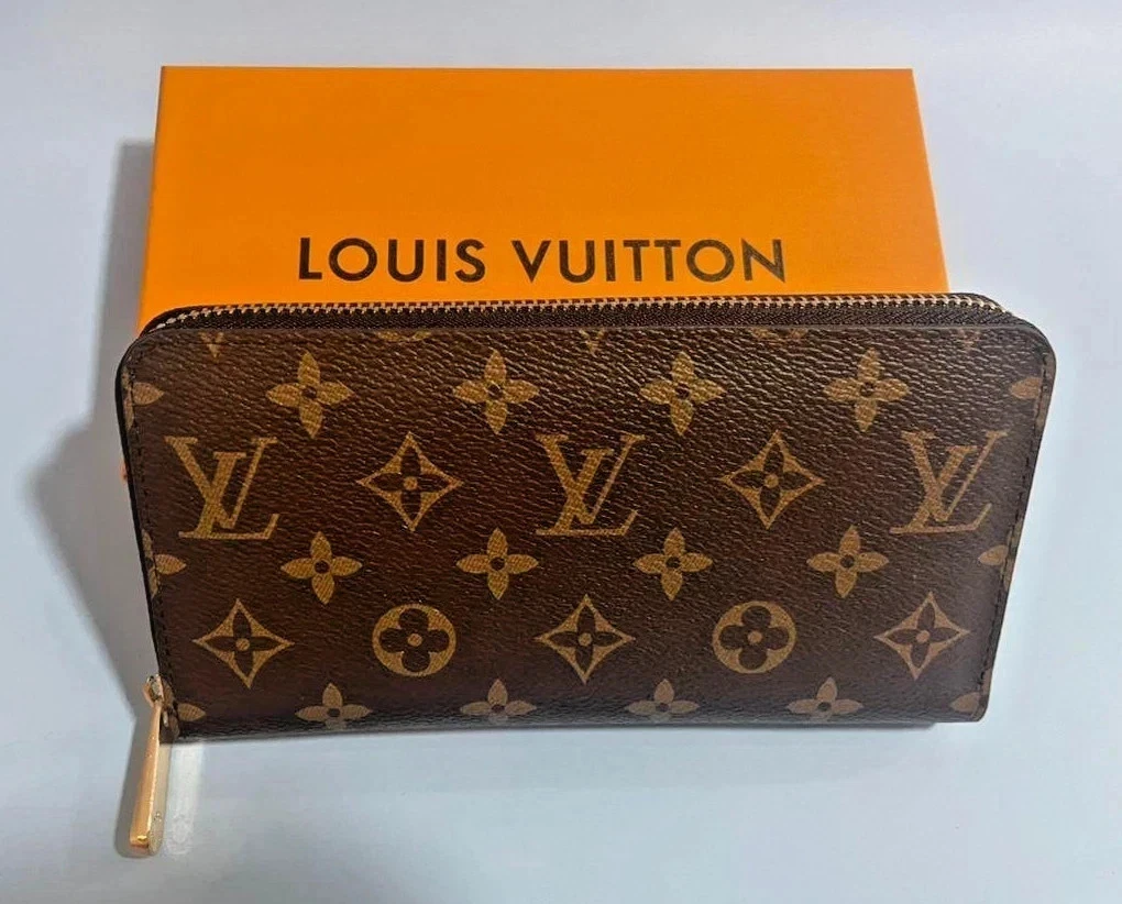 Authentic Louis Vuitton Monogram Zippy Wallet Zip-Around Long Purse, Brown.